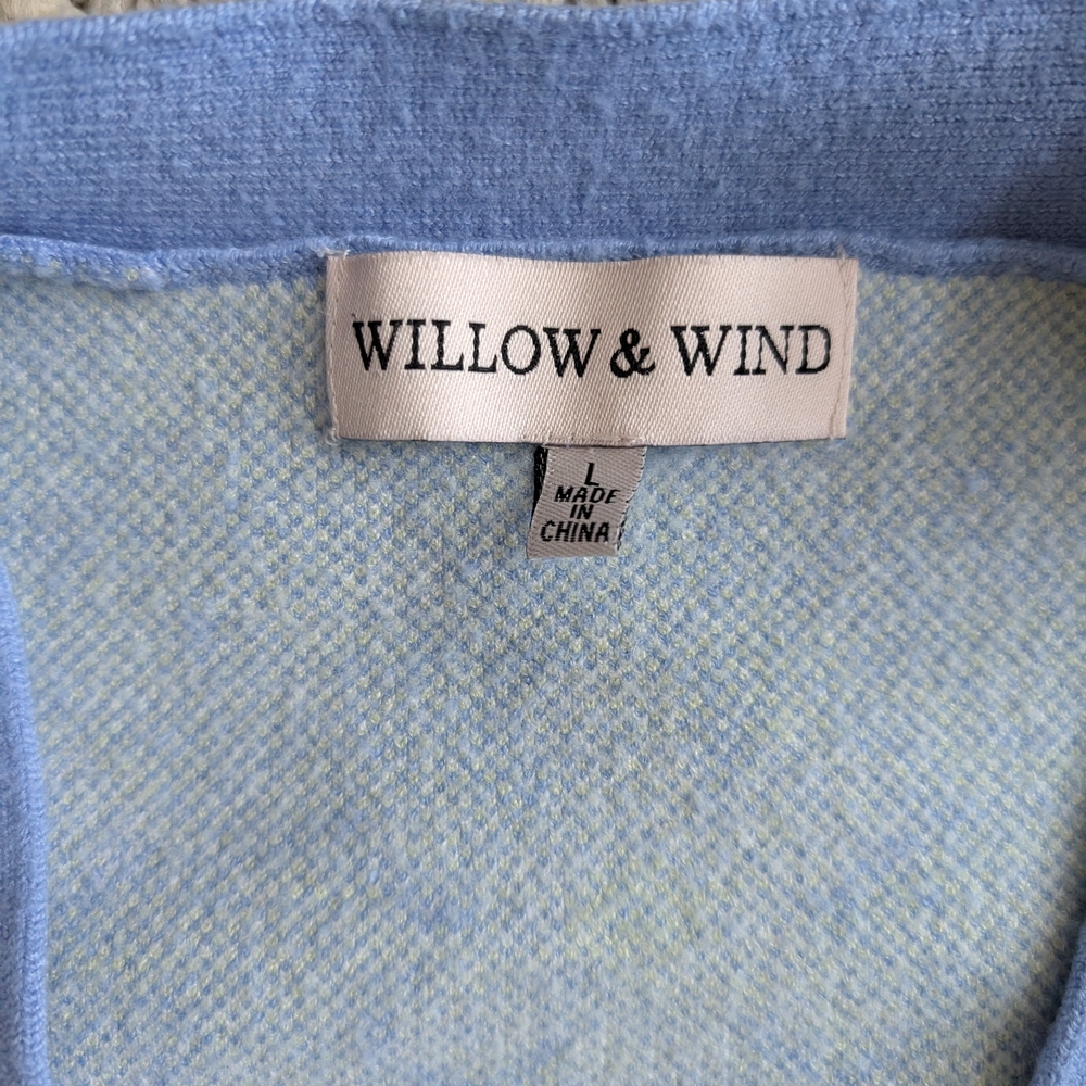 Willow & Wind Blue Floral/Flower Cardigan Sweater - Size L - Picture 3 of 6